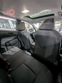 تۆیۆتا کۆرۆلا کرۆس